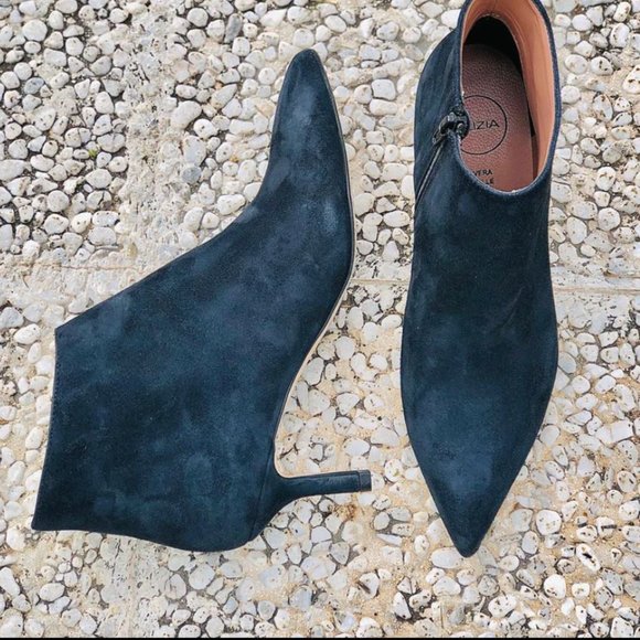 Italian Suede Ankle Boots eu 39 - Picture 1 of 2